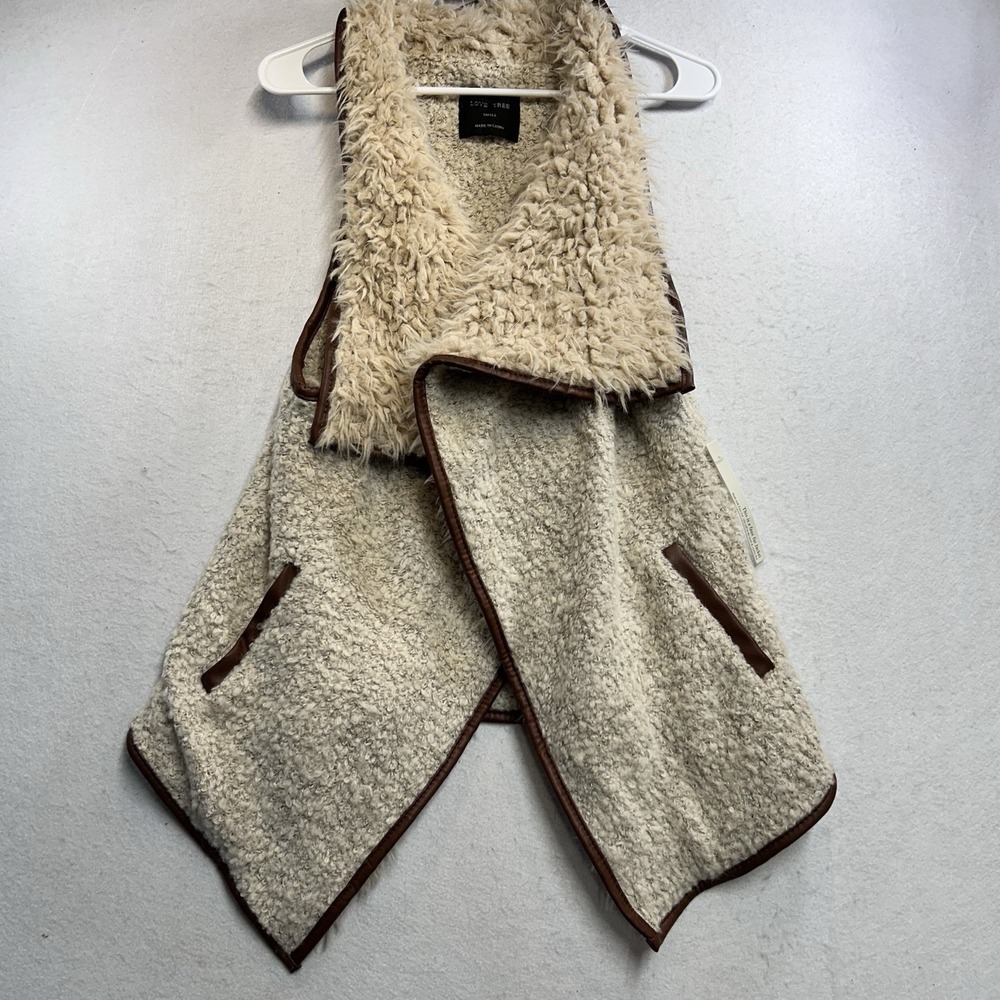 Love Tree Faux Fur Sherpa Lined Vest Faux Leather Trim Women's Size Small NWT